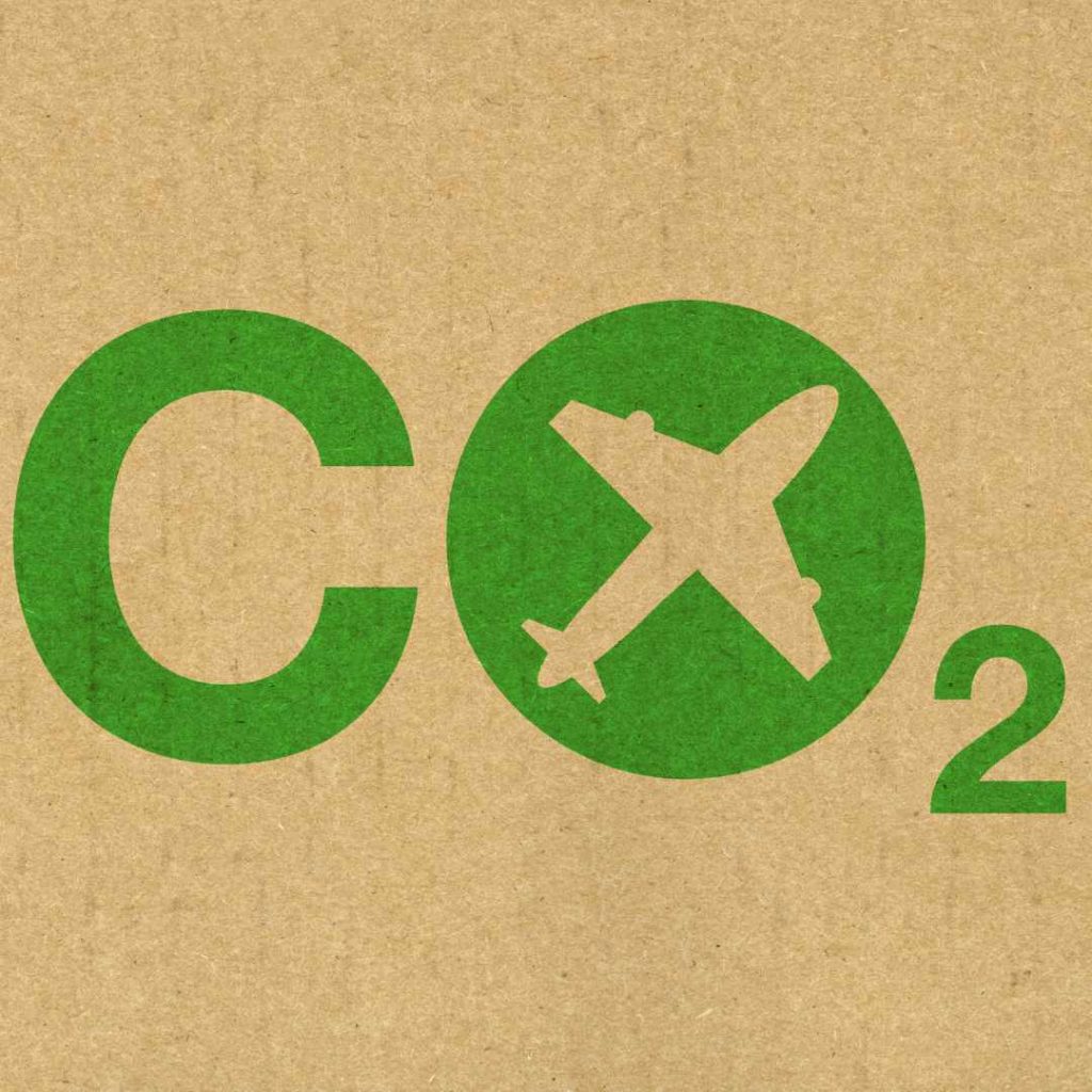 CO2 contamination from airplanes